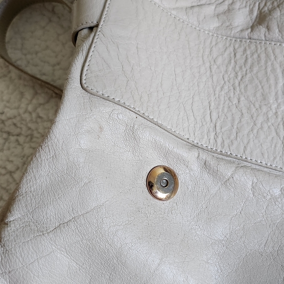 Mulberry Alexa (Regular) in White Soft Buffalo with rose gold hardwear - Picture 8 of 12